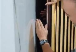 İzmir'de uyuşturucu baskını! Tuvalet görünümü verdiği sığınakta saklandı