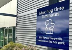 Yeni Zelanda'da sevdiklerinize sarılma süresi 3 dakika!