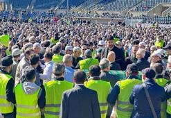 FETÖ elebaşına stadyumda cenaze töreni düzenlendi! Kodla giriş yapıldı