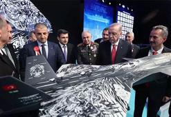 Cumhurbaşkanı Erdoğan, SAHA EXPO fuarında stantları ziyaret etti