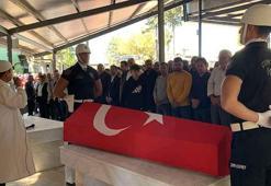 İstanbul'da kalp krizi geçiren Komiser Kayacan Adana'da toprağa verildi