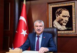 Başkan Zeydan Karalar'dan 29 Ekim Cumhuriyet Bayramı mesajı: Cumhuriyete dört elle sarılıp, kazanımlarını mutlaka korumalıyız