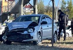 Ağrı'da 2 otomobilin çarpışması sonucu 3 kişi yaralandı