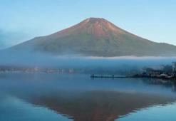 Fuji Dağı daha önce hiç olmadığı kadar uzun süre karsız kaldı