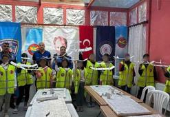 Adana’da model uçak kursu heyecanı: Çocuklara anlamlı etkinlik