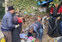 Evi çöpten temizlenen ev sahibinin söyledikleri pes dedirtti