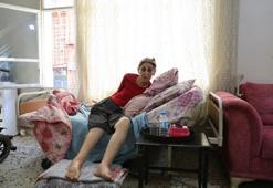 Kemik erimesi nedeniyle 37 kez ameliyat oldu, sağlığına kavuşamadı: Yetkililerden yardım bekliyor