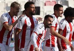 Sivasspor seriye bağladı: Rizespor'u 2-1 yendiler