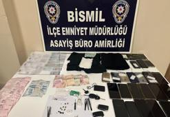 Diyarbakır'da ehliyet sınavında kopya düzeneği kuran kişilere operasyon!