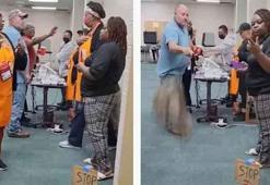 ABD seçimlerinde gergin anlar: Oy vermeye şapkasıyla gitti, çıkarmayınca dayak yedi