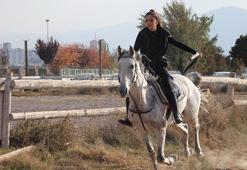 Kayseri'de kadın okçular erkeklere meydan okuyor