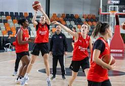 A Milli Kadın Basketbol Takımı, Slovakya maçı hazırlıklarına başladı