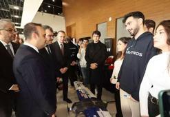 Bakan Kacır İTÜ Bilgisayar ve Bilişim Fakültesinin yeni binasının açılışını yaptı