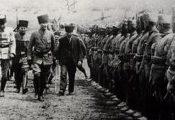Atatürk'ü mücadelesinde yalnız bırakmayan silah arkadaşları