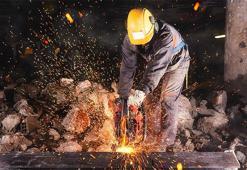 Sanayide 'mavi yaka' dönemi başladı! Ustalar mühendis maaşı ile iş buluyor