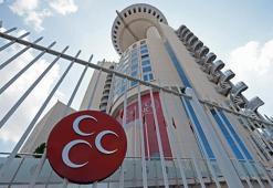Semih Yalçın duyurdu! MHP'de 3 vekilin istifası kabul edildi