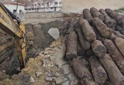 Belediye ekipleri kanalizasyon çalışması yaparken buldu! Bir kent bunu konuşuyor: 109 yıllık cephanelik ortaya çıktı