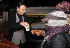 Kozan'da narenciye işçileri mesaiye sıcak çorbayla başladı