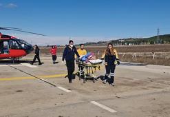 Ambulans helikopter, kalça kemiği kırılan kadın için havalandı