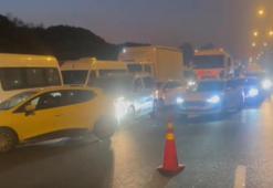 TEM Otoyolu'nda tanker kamyona çarptı: Trafik durma noktasına geldi