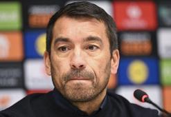Beşiktaş'ta yenilgi sonrası sert tepki: İzledin mi Salih’i Bronckhorst