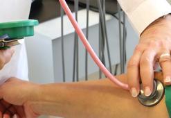 Tansiyon nasıl ölçülmeli? Yüzde 60 yanlış yapıyor