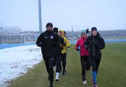 Muş'ta eksi 10 derecede şampiyona hazırlığı! 'Mazeret üretmeden çalışmalarımızı sürdürüyoruz.'