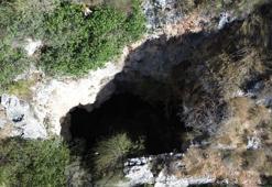 Habibi Neccar Dağı'nda ilginç bir mağara! Hatay'da keşfeilmeyi bekliyor