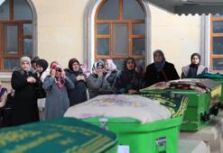 Trafik kazasında ölen anne ve 3 çocuğu Çankırı'da defnedildi
