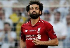 Liverpool'da Salah Şampiyonlar Ligi tarihine geçti