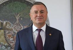 Lütfü Savaş CHP'den ihraç edildi