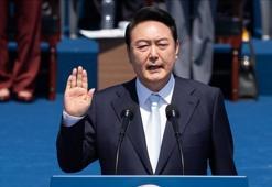 Güney Kore Devlet Başkanı görevinden azledildi