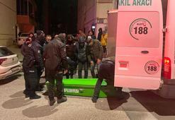 Borç nedeniyle tartıştığı ikizini tabancayla öldürdü, annesini poşetle boğdu
