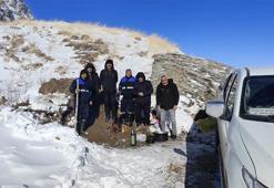 Hakkari 3 bin 500 rakımda zorlu mesai!