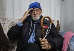 28 yıl önce şehit olan oğlunun beresini kafasından hiç çıkarmıyor! Hatırasını böyle yaşatıyor