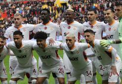 Kayserispor - Galatasaray maçı penaltıyla başladı