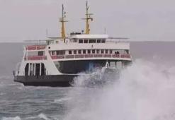 Bandırma ve Erdek'te feribot seferleri iptal edildi