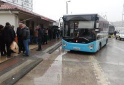 Malatya'da otobüs şoföründen örnek davranış! İçi para dolu cüzdanı sahibine ulaştırdı