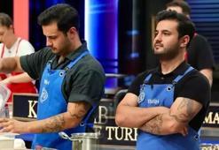 Masterchef'te ilk 4'e kalan isim Semih oldu! Ceket sonrası ilk paylaşım