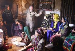 Aşık Veysel'in hayatını anlatan filmin çekimleri başladı! 'Bütün köy halkı bu film için seferber oldu'