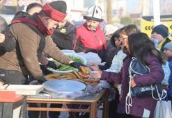 Şivlilik diye seslenen her çocuk nasibini alıyor! Konya'da Üç Aylar yüzlerce yıllık gelenekle başladı