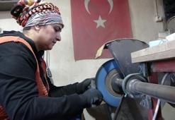 Eşine yemek getirdiği atölyede çırak oldu!
