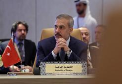 Dışişleri Bakanı Hakan Fidan Suudi Arabistan'da Suriye toplantısına katıldı! 'SDG feshedildiğini açıklamalı'