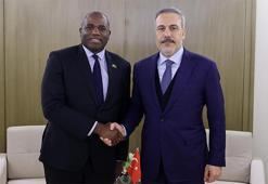 Dışişleri Bakanı Hakan Fidan  İngiliz mevkidaşı Lammy ile görüştü