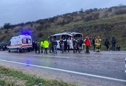 Balıkesir'de  işçi servisi devrildi: 25 yaralı var!