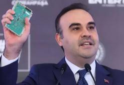 Bakan Kacır'dan CHP Genel Başkanı Özel'e kartlı yanıt