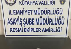 Kütahya'da yakalanan firarinin üstünde tabanca çıktı
