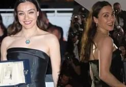 Merve Dizdar şövalye ilan edildi! Türkiye'de iki kişi daha almıştı