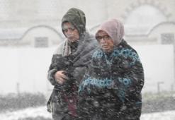 Kış kapıda! Meteoroloji'den uyarılar peş peşe geldi! Kar İstanbul'a dayandı