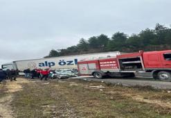 Tokat'ta feci kaza! Otomobil ile TIR çarpıştı: 2 ölü, 1 yaralı